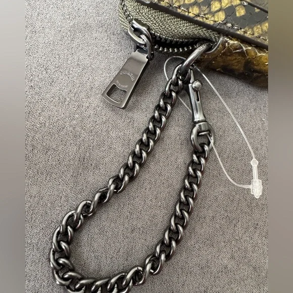 Coach Olive and Black Snake Zip Card Case Wallet New - Picture 4 of 7